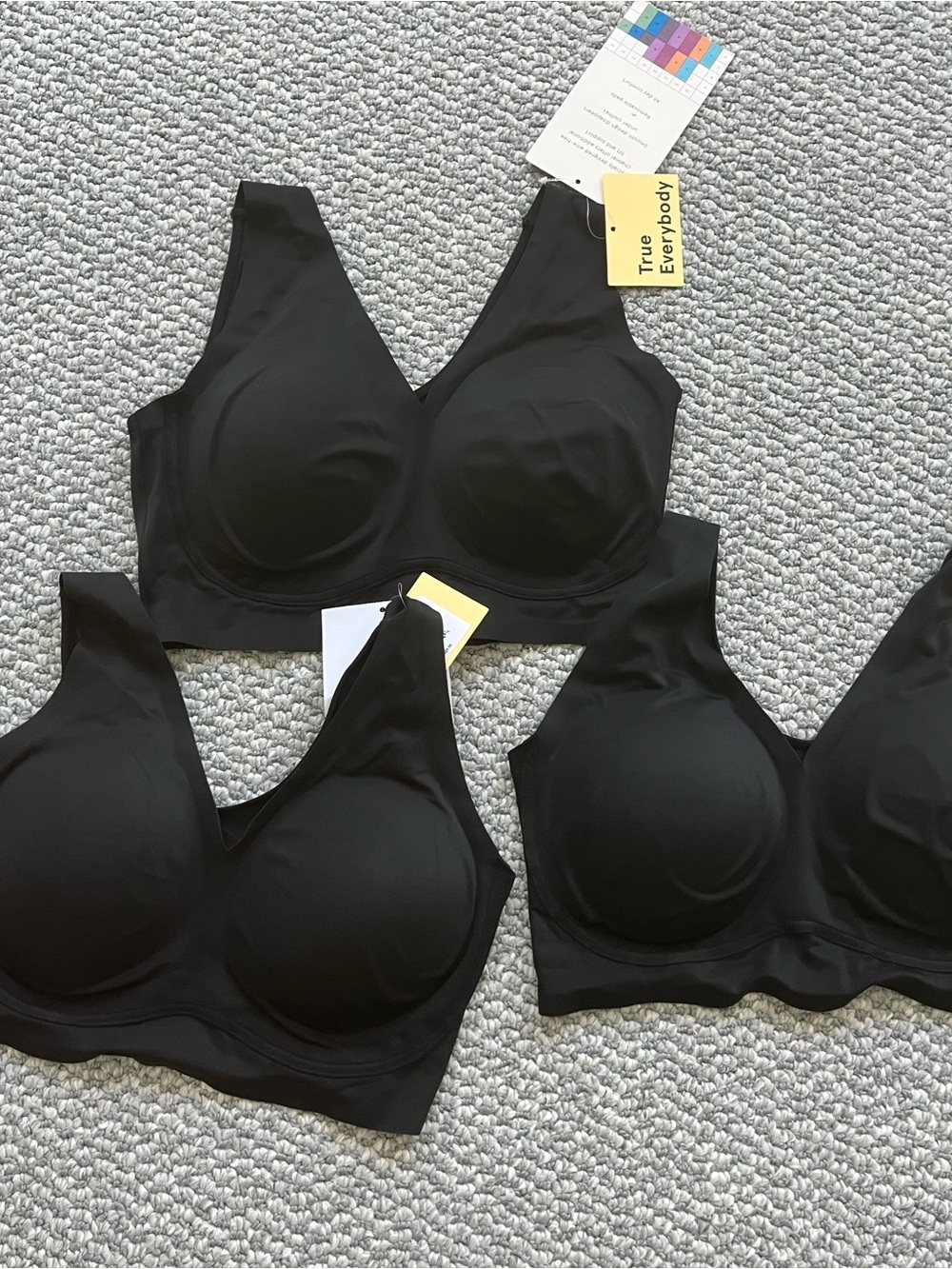 3PK True & Co Wireless Stretchy Removable Pads Bras